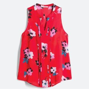 41 HAWTHORN Breyson Pleat Detail Split Neck Blouse